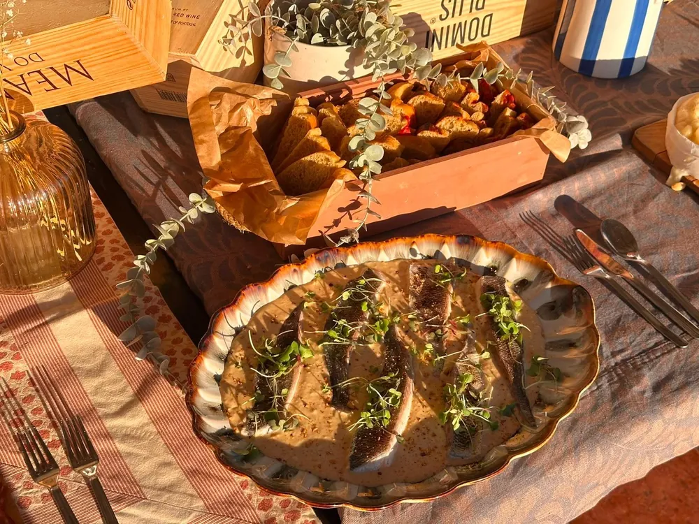 Mesa de evento montada pelo chef